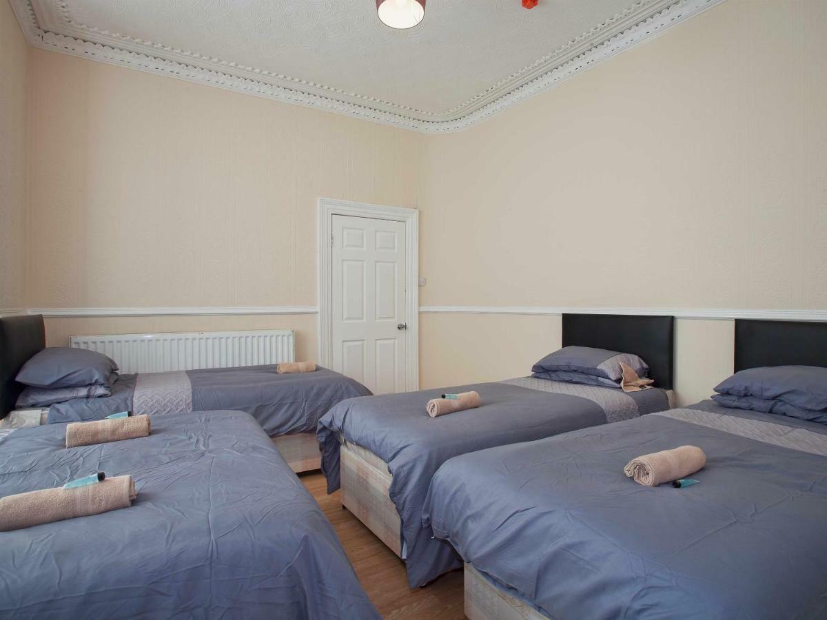 Crew Rooms Anfield Liverpool Eksteriør bilde