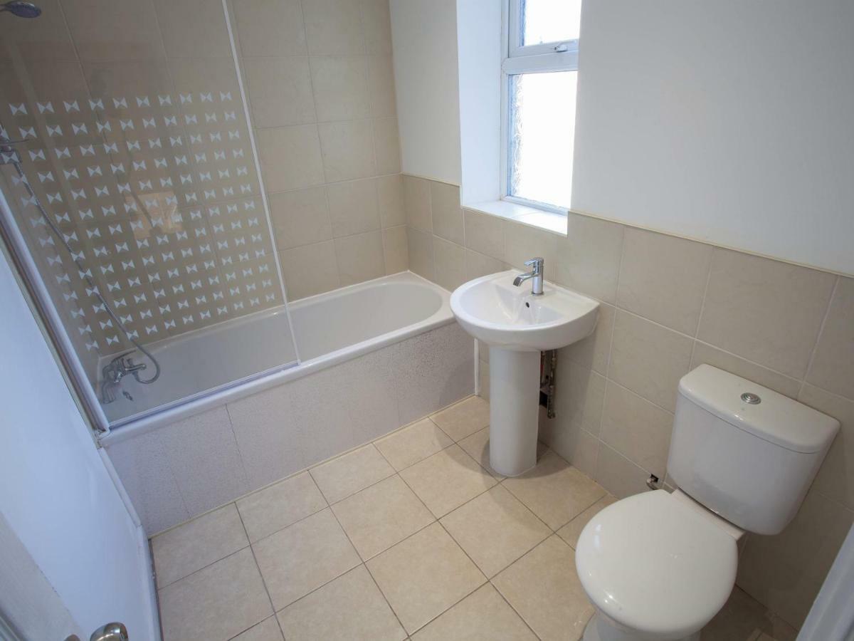 Crew Rooms Anfield Liverpool Eksteriør bilde