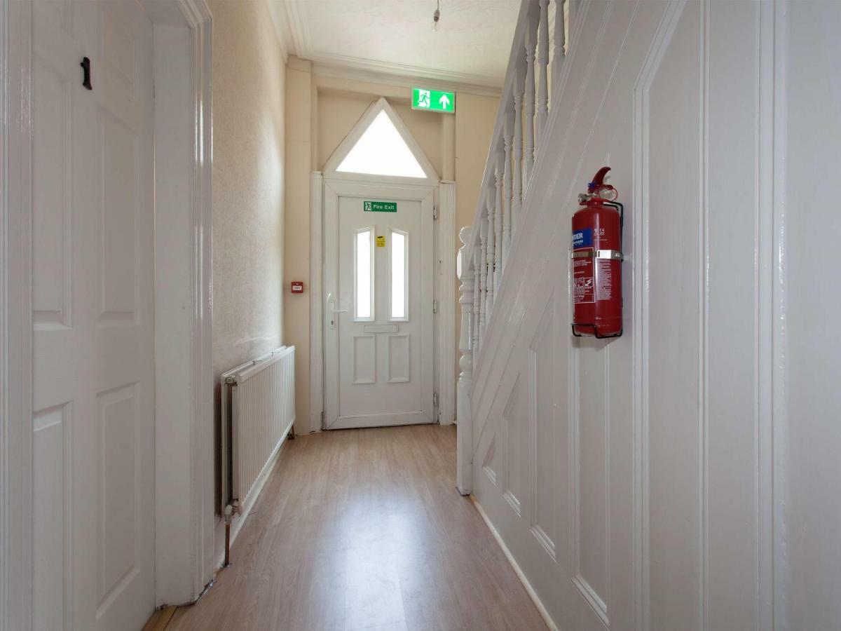 Crew Rooms Anfield Liverpool Eksteriør bilde